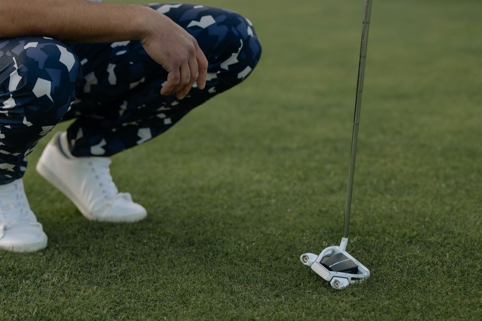 La R&A conferma la penalità a DeChambeau: 'un evidente errore' senza sentito dire da Trump