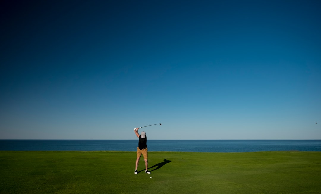 8AM Golf, la piattaforma che sta sfruttando al meglio la moda del golf. L'intervista esclusiva al CEO